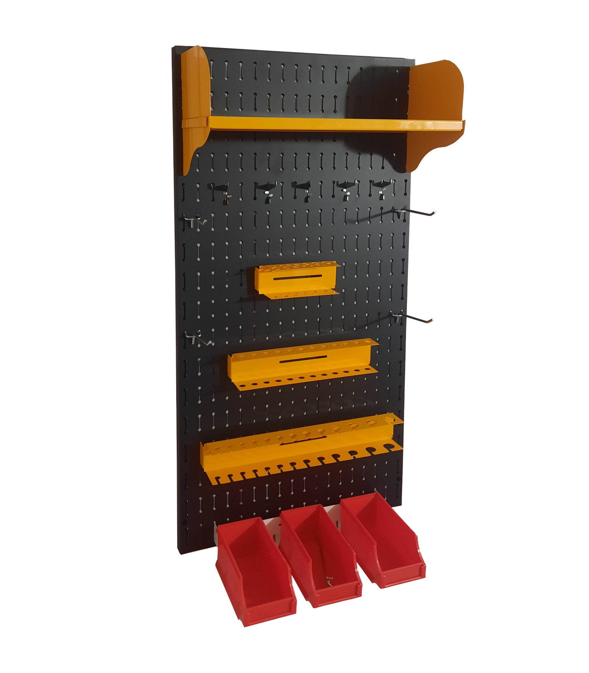 تخته ابزار حرفه‌ای با طراحی سازمان‌دهی مناسب برای نگهداری ابزارهای مختلف.