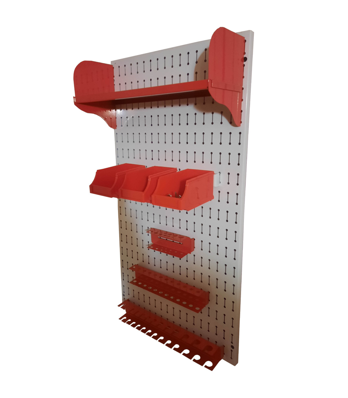 تخته ابزار صفحه پانچدار با رنگ قرمز مناسب برای سازماندهی ابزار و قطعات مختلف.