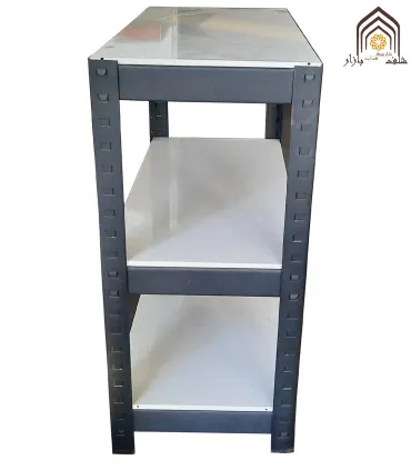 قفسه مشبک سبک آرمان، محصولی از سامان انبار شرق طوس، مناسب برای سازماندهی و ذخیره‌سازی.