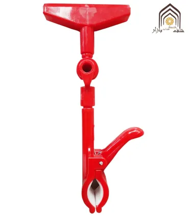 گیره چرخشی اتیکت قیمت با طراحی کارآمد و رنگ قرمز، مناسب برای برچسب‌گذاری و قیمت‌گذاری محصولات است.