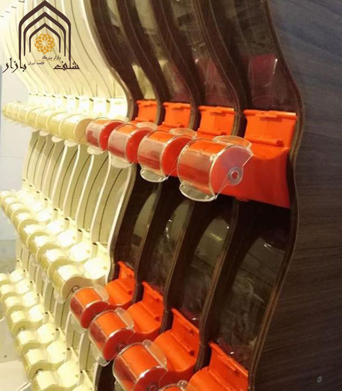 استند اجیل خشکبار الینا با طراحی مدرن و کاربردی برای نمایش و نگهداری تنقلات