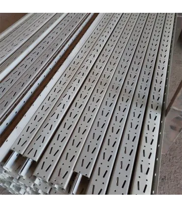 پایه راک نیمه سنگین با طراحی مقاوم برای امنیت و استحکام در سیستم‌های ذخیره‌سازی صنعتی.