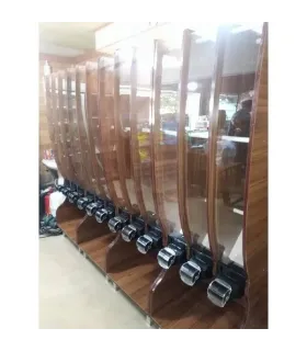 قفسه آجیل خشکبار الینا استند با سه مخزن، مناسب برای نمایش و نگهداری محصولات خشکبار.